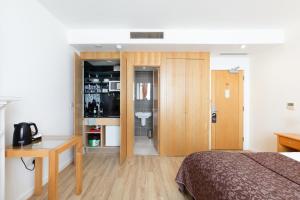 The Cleveland - Local Attractions and Activities