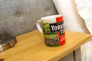 The Fleece Inn - Local Attractions Nearby