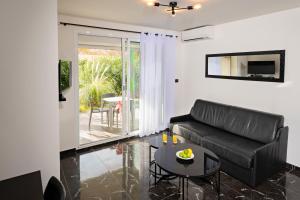 The Garden of Babylon Reserved for Couples Only - About Staying Here