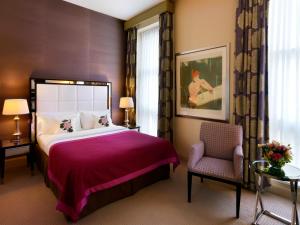 The Mandeville Hotel - Worth The Stay