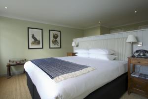 The Manor at Sway – Hotel, Restaurant and Gardens - Questions About Staying Here