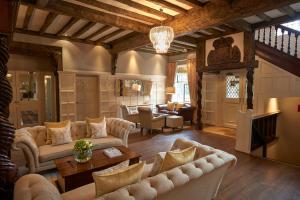 The Manor Elstree - Tips for Your Stay