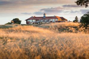 The Oxfordshire Golf & Spa Hotel - Location and Accessibility