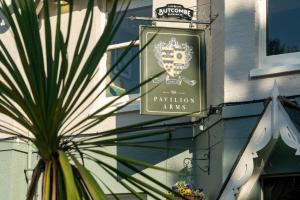 The Pavilion Arms - Questions About Staying Here