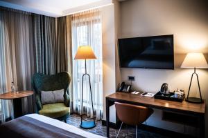 The Warwickshire Hotel and Country Club - Questions About Staying Here