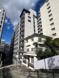 Tianma Bridge Guest House # With Electric Pole # Walking to Nanjing City # Must Swipe the Card at the Flower Hall # Directly Reach Meitan, Kyoto # Free Wifi - Guest Policies