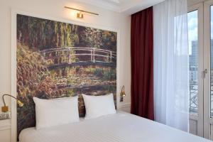 Timhotel Tour Montparnasse - Nearby Attractions and Transportation