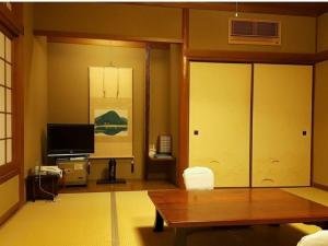 Tsukimotoya Ryokan - Nearby Attractions