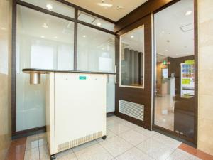 Via Inn Shin Osaka West - Nearby Attractions