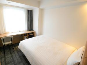 Via Inn Shinsaibashi - Amenities and Services