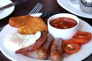 West Lodge Park - Guest Experience and Ratings