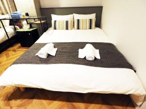 Yeah Room Namba - Booking Considerations