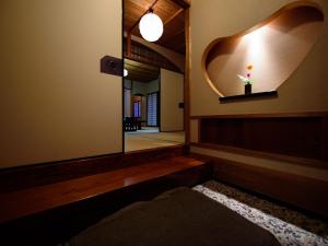 Yufuin Onsen Wafu Ryokan Tsuenosho - Nearby Attractions and Accessibility