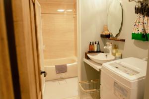 7 Rooms Hotel & Cafe - Hotel Overview
