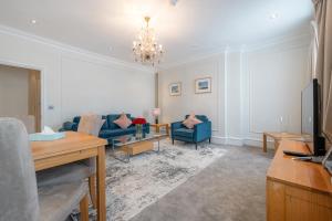 17 Hertford Street - Worth The Stay