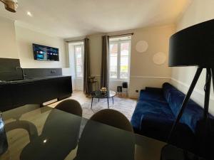 Alfred Suites - Apartment Hotel - Dijon - Historic Center - Amenities and Services