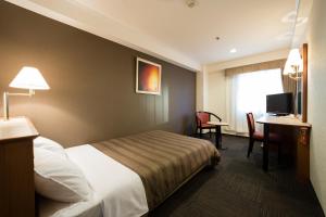 Ark Hotel Osaka Shinsaibashi -ROUTE INN HOTELS- - Guest Ratings and Reviews