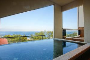 Awaji Hamarikyu Review - Frequently Asked Questions
