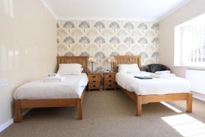 B+B York - Questions About Staying Here