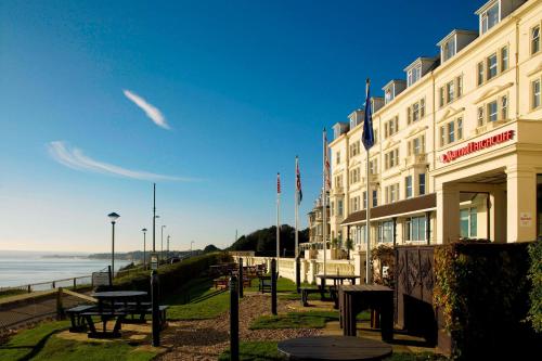 Bournemouth Highcliff Marriott Hotel - Flexible Check-in/Check-out and Parking