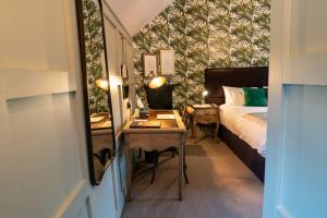 Bull Inn - Questions About Staying Here