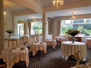Burley Court Hotel - Questions About Staying Here