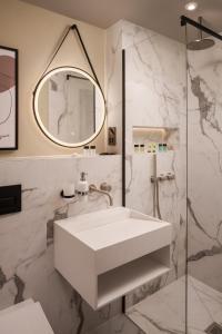 Central Park Hotel - Worth The Stay