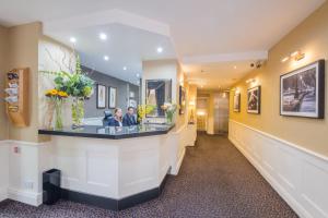 Collingham Serviced Apartments - Nearby Attractions and Activities