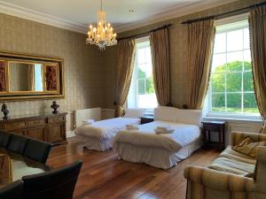 Colwick Hall Hotel - Questions About Staying Here