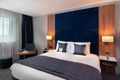 Crowne Plaza London Heathrow T4, an IHG Hotel - Questions About Staying Here