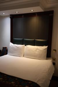 Dreamtel London Kensington - Nearby Attractions