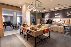 Hampton by Hilton Bournemouth - Questions About Staying Here
