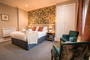 Harpers Steakhouse With Rooms, Southampton Swanwick Marina - Accessibility and Languages