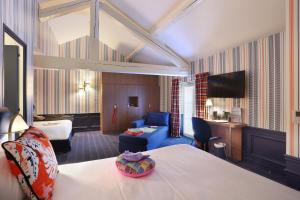 Hob Le Cheval Blanc - Marne La Vallée - Nearby Attractions