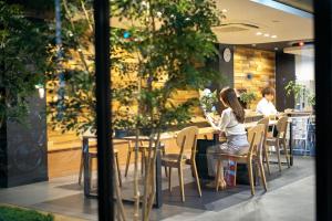 Hotel Sunplaza - Parking and Transportation