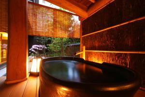 Kinosaki Onsen Nishimuraya Hotel Shogetsutei Review - Frequently Asked Questions