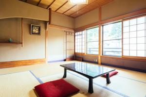 Koyasan Shukubo Zofukuin - Koyasan Mountain Temple Lodging - Zofukuin - Frequently Asked Questions