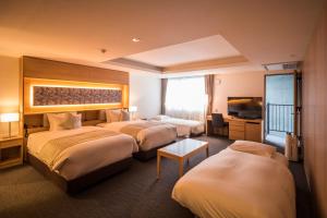 Kyoto Shijo Takakura Hotel Grandereverie - Nearby Points of Interest