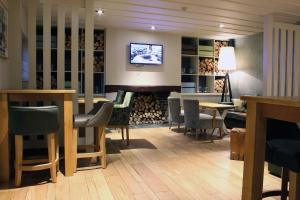 Lodge at Bristol - Nearby Attractions