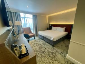 London Croydon Aerodrome Hotel, BW Signature Collection - Hotel Chain and Rating