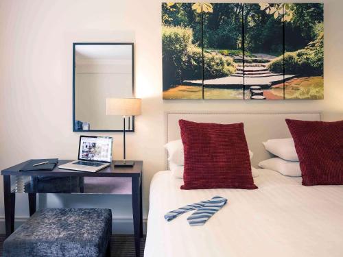Mercure Box Hill Burford Bridge Hotel - Policies and Booking Details