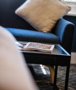 No5 Durley Road - Contemporary Serviced Rooms and Suites - No Food Available - Dining Options