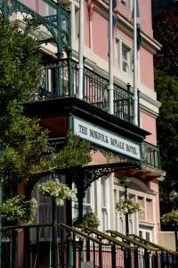 Norfolk Royale Hotel - Questions About Staying Here