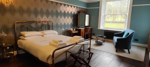 Oakhill Hotel - Questions About Staying Here