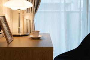 OSAKA SUNSHINE TOWER51 L - Policies and Restrictions