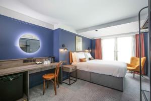 Ropewalks Hotel - BW Premier Collection - Questions About Staying Here