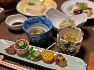 Shokinkan - Nearby Attractions