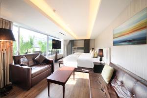 The Centurion Classic Akasaka - Frequently Asked Questions