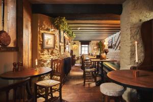 The Masons Arms - Questions About Staying Here