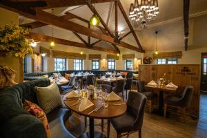 The Royal Arms Hotel - Questions About Staying Here